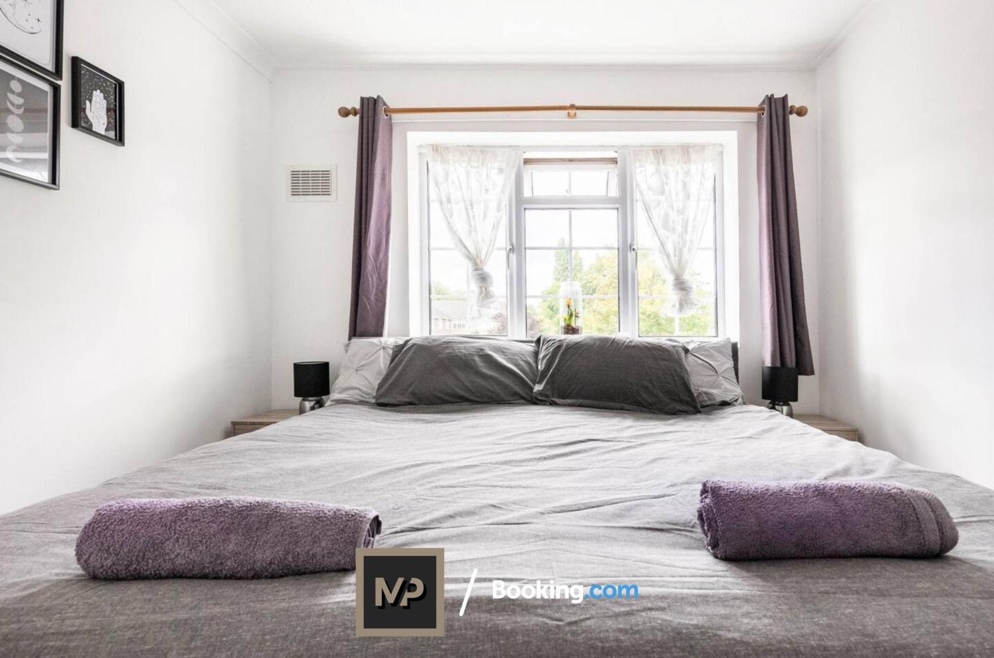 Appartamento Parking - Lastmindeals - Business Leisure - 1Bed Epsom Esterno foto